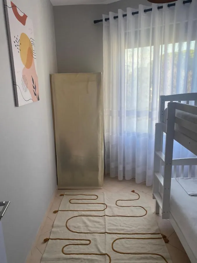 Cheerful 2-Bedroom Apartment In Golem Golem  0*, Golem (Tirana)