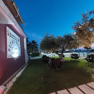 Velmar Hotel