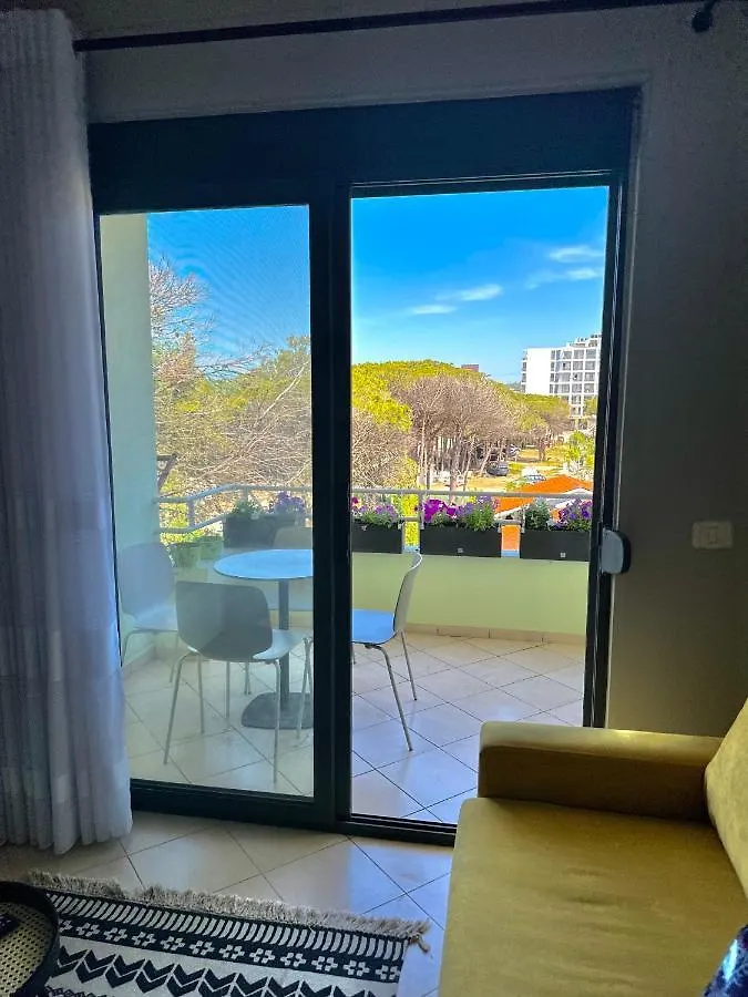 Cheerful 2-Bedroom Apartment In Golem Golem  Albania